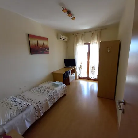 111 Pula